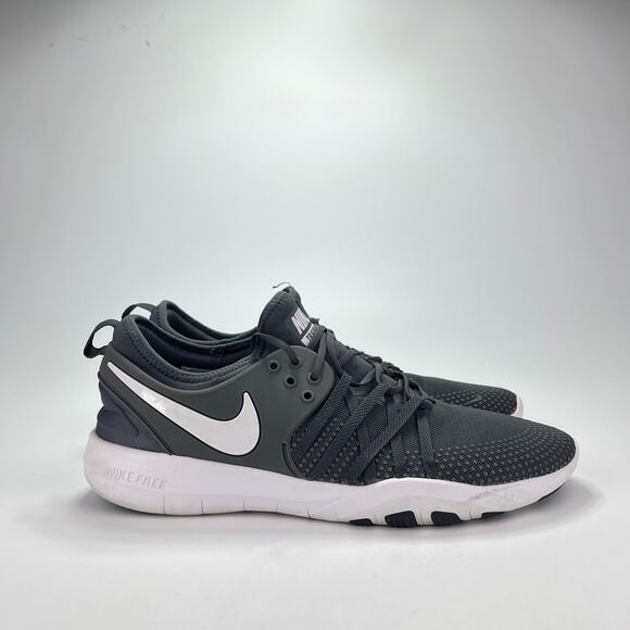 Nike Free Tr7 Gray White Running Shoes Sneaker Women's Size 11 Men's 9.5 - Picture 1 of 10
